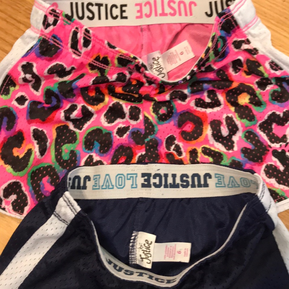 Shorts - Picture 4 of 5